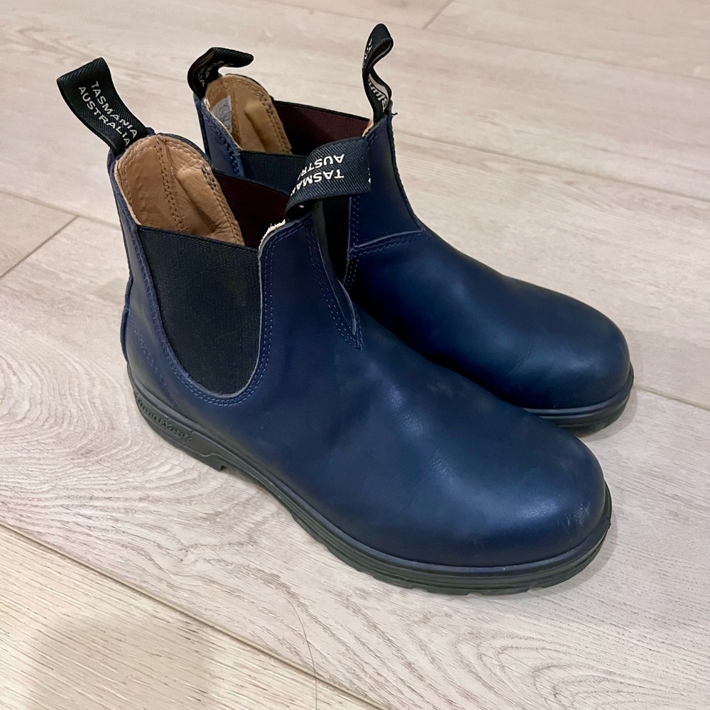 Blundstone - Women’s Classic Chelsea Boot - Navy
